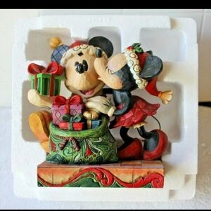 Nib Jom Shore Rare Christians Disney Traditions A Christmas Kiss Mickey Minnie